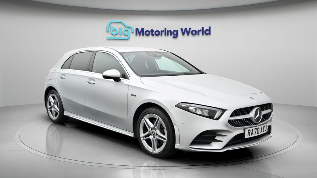 Mercedes-Benz A Class Amg Line Silver