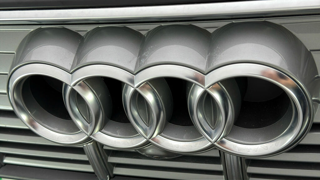 Audi E-Tron S Suv Black #21