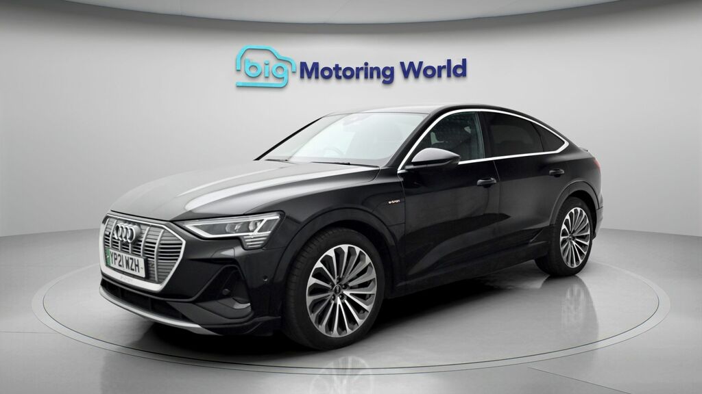 Audi E-Tron S S Line Black #3