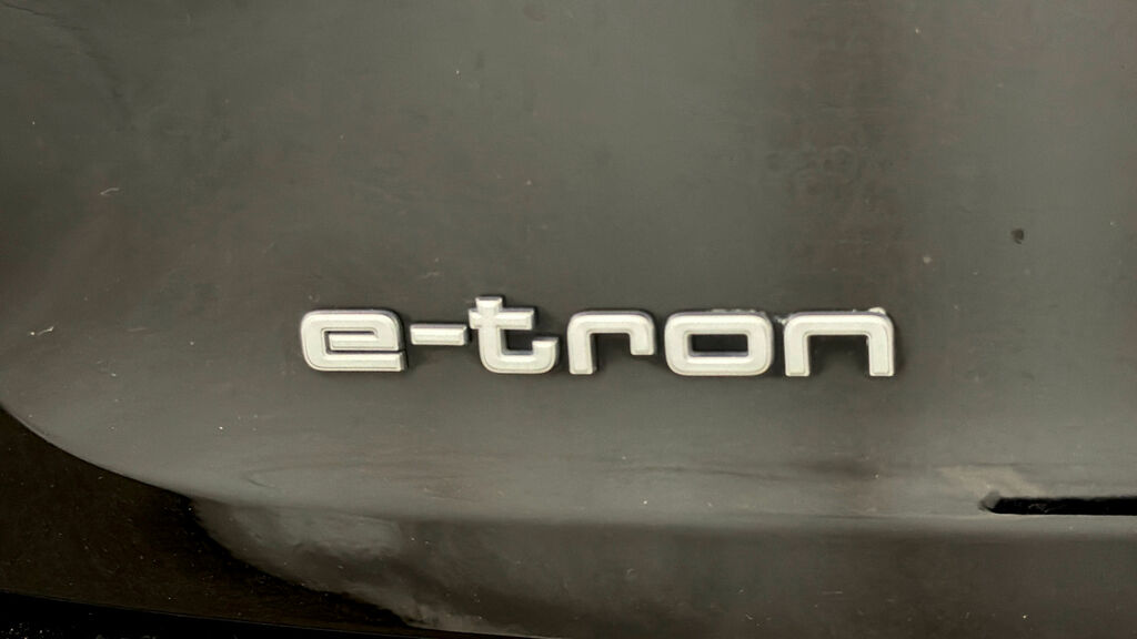 Audi E-Tron S Suv Black #19
