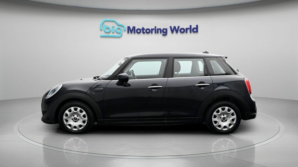 Mini Hatch One Classic KN22GUE Black #4
