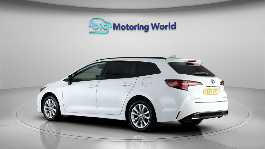 Toyota Corolla Icon YA23ONT White #5