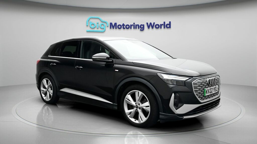 Audi Q4 E Tron S Line Black