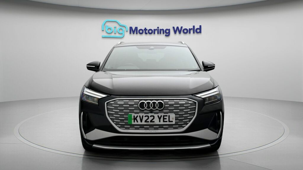 Audi Q4 E Tron S Line KV22YEL Black #2