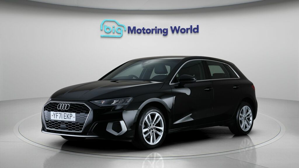 Audi A3 Sport YF71EKP Black #3