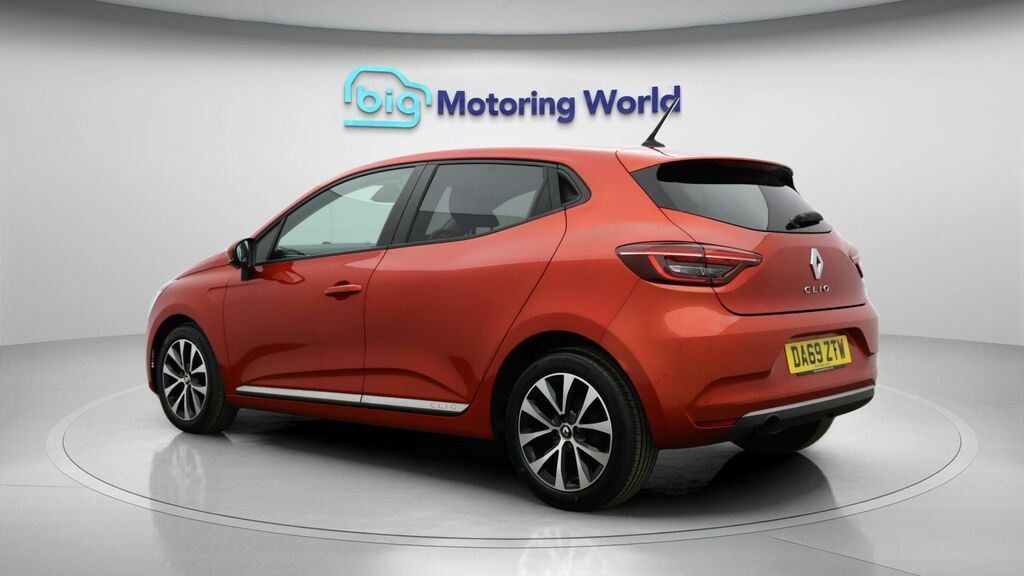 Renault Clio Iconic Red #5