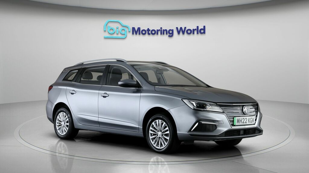 MG MG5 Exclusive Long Range Silver