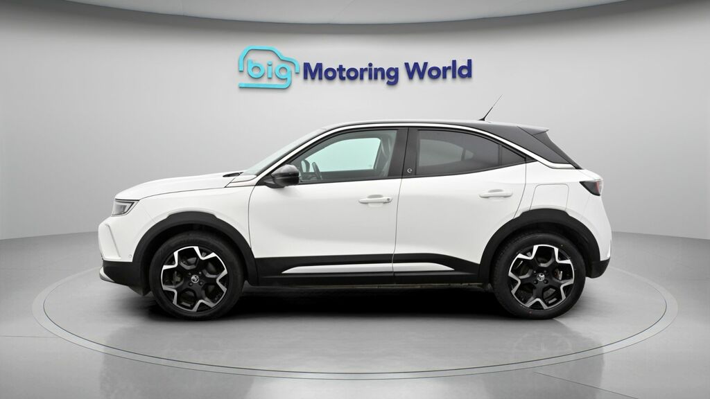 Vauxhall Mokka-e Ultimate Edition AV71OBL White #4