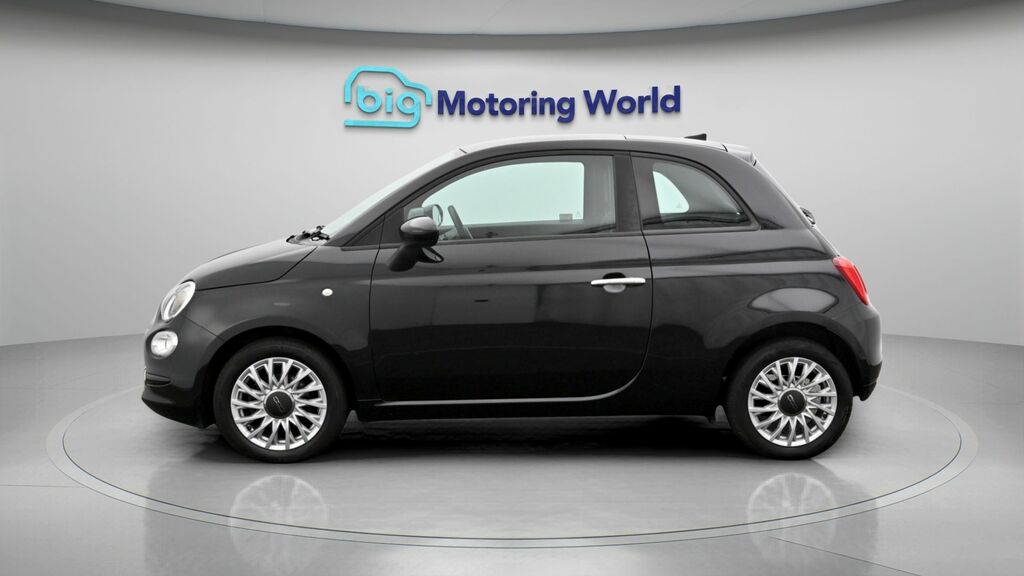Fiat 500 Lounge Black #4