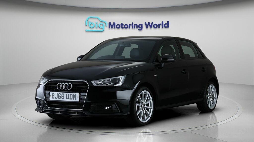 Audi A1 S Line BJ68UDN Black #3