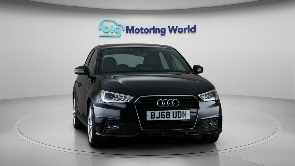 Audi A1 S Line BJ68UDN Black #2