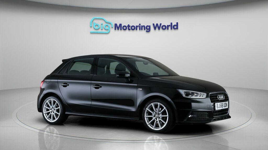Audi A1 S Line Black