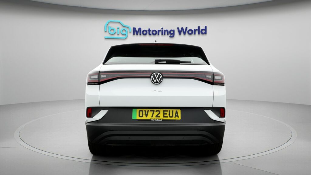 Volkswagen ID.4 Life White #6