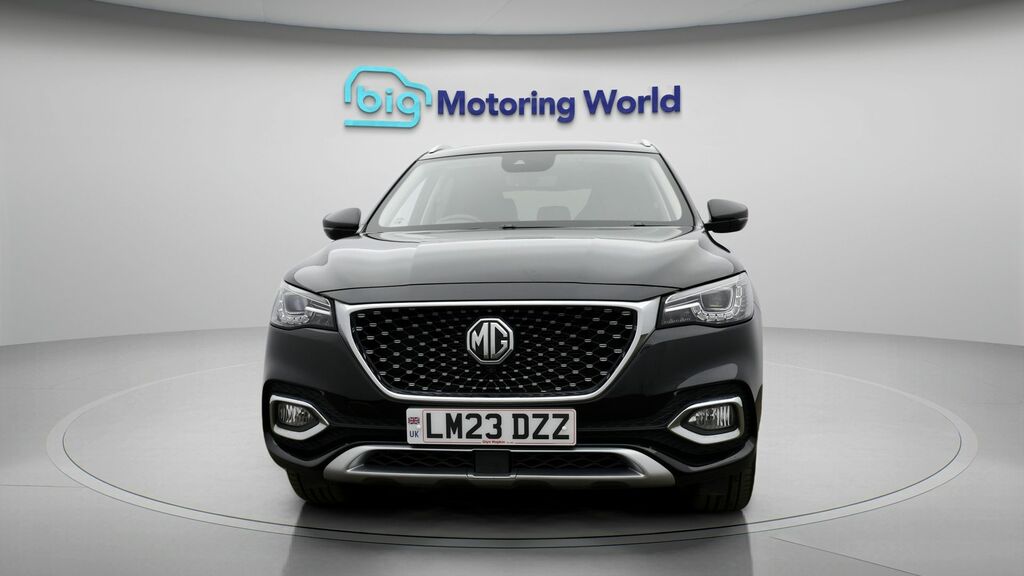 MG HS Exclusive LM23DZZ Black #2