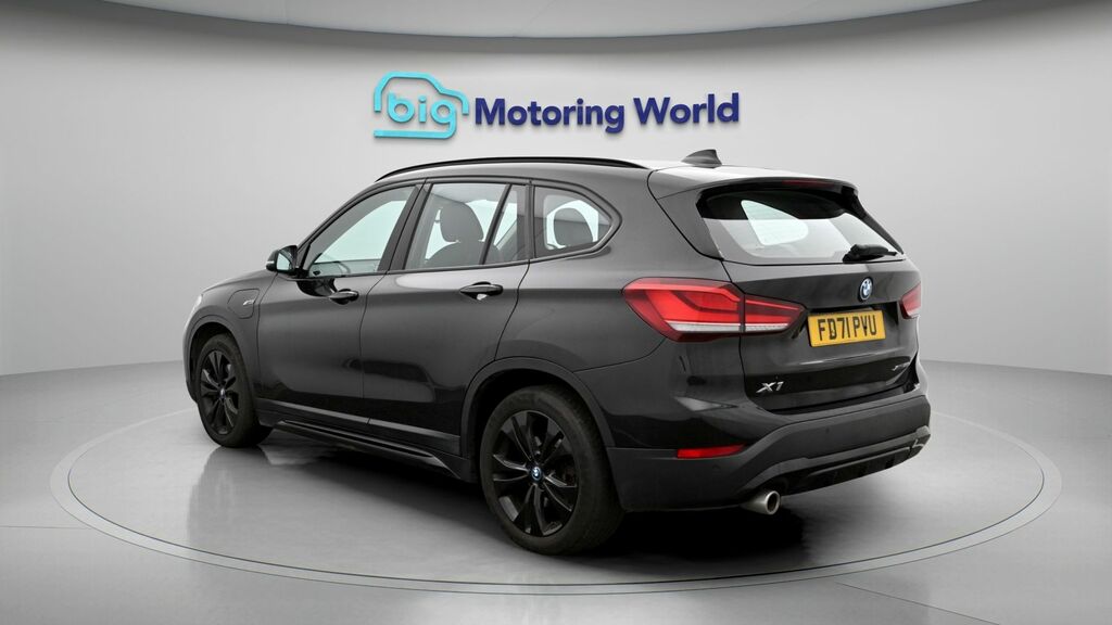 BMW X1 Sport Black #5