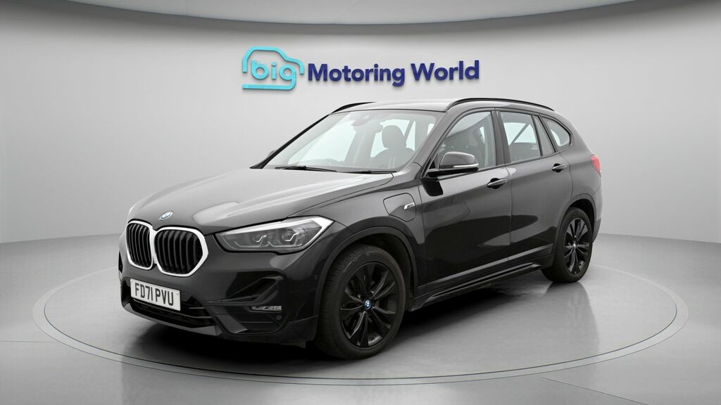 BMW X1 Sport Black #3