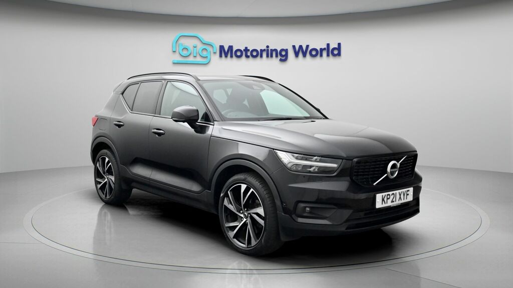 Volvo XC40 R-design Pro Black