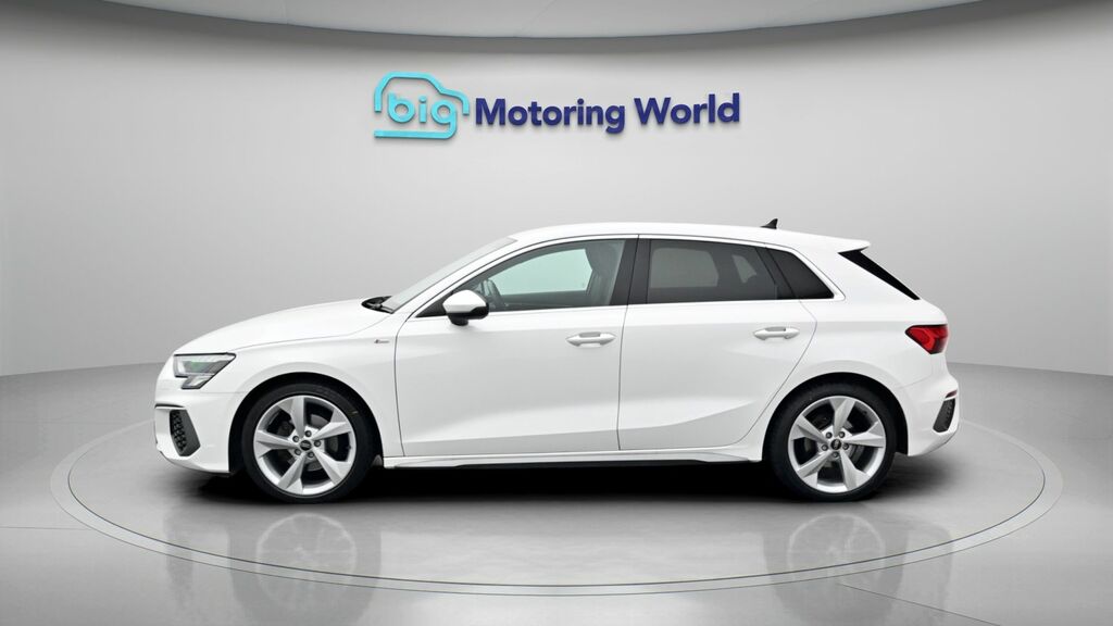 Audi A3 S Line VN23NKM White #4