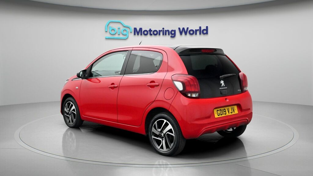 Peugeot 108 Allure Red #5