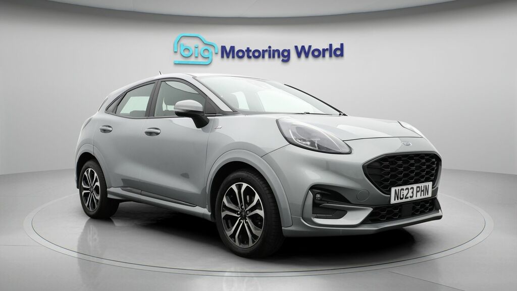 Ford Puma St-line Silver