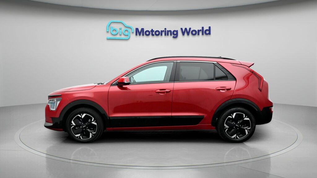 Kia Niro 3 YM23DNE Red #4