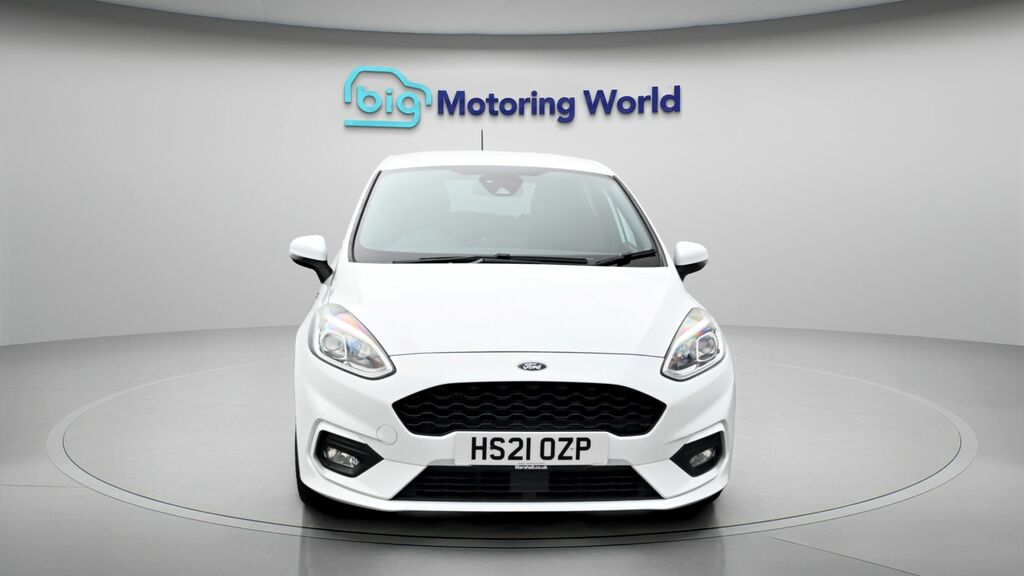 Ford Fiesta St-line X Edition HS21OZP White #2
