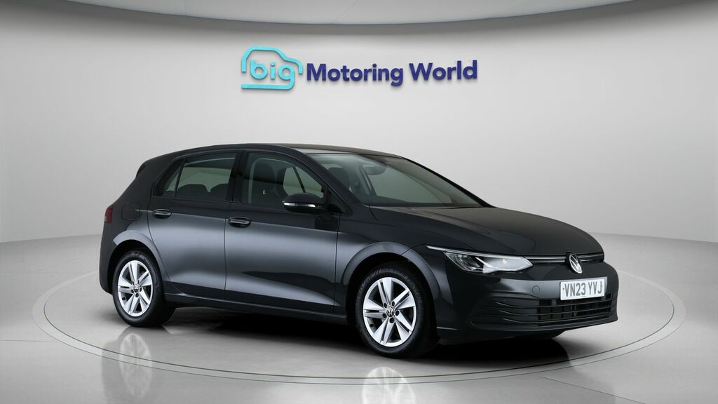 Volkswagen Golf Life Grey