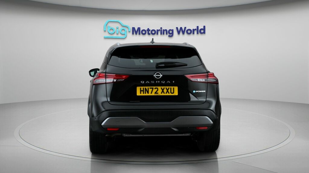 Nissan Qashqai Tekna Black #6