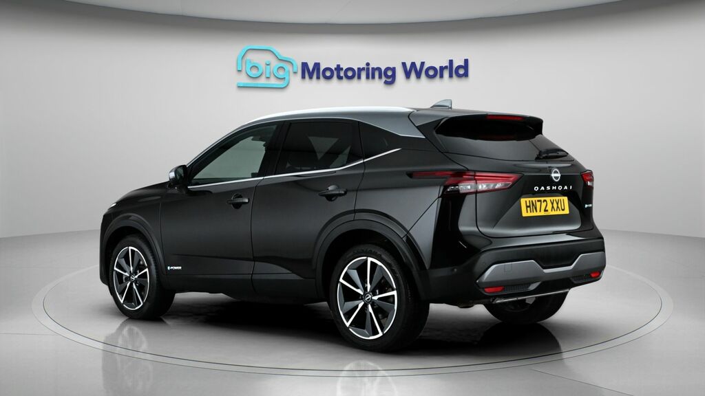 Nissan Qashqai Tekna Black #5