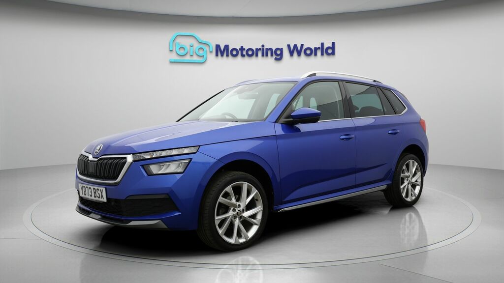 Skoda Kamiq Se L Executive YB73BSX Blue #3