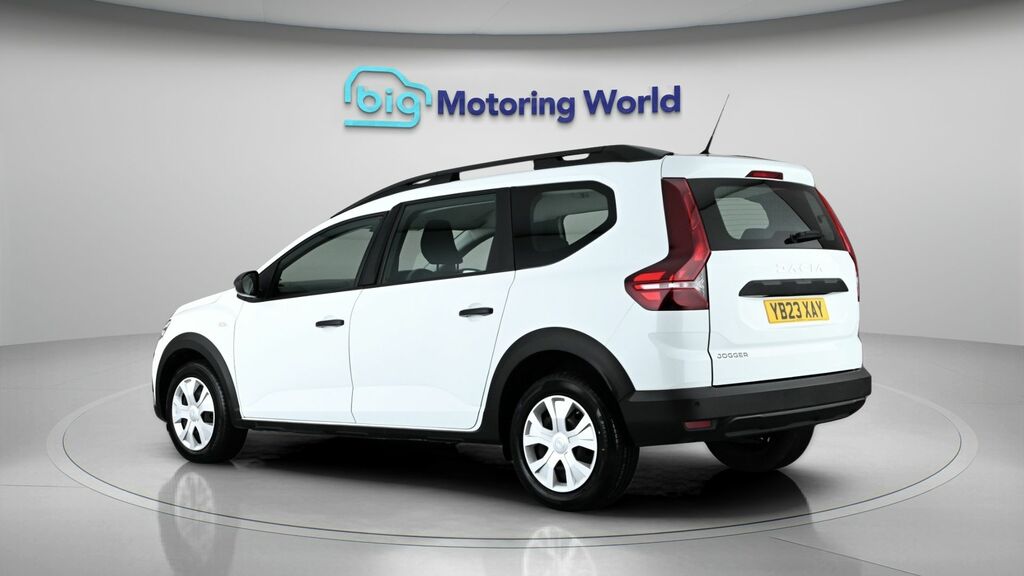 Dacia Jogger Essential YB23XAY White #5