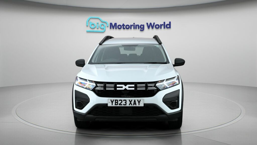 Dacia Jogger Essential YB23XAY White #2