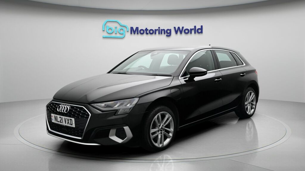 Audi A3 Sport Black #3
