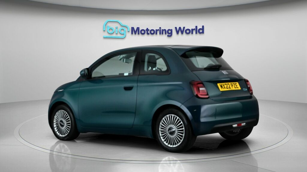 Fiat 500E Icon Green #5