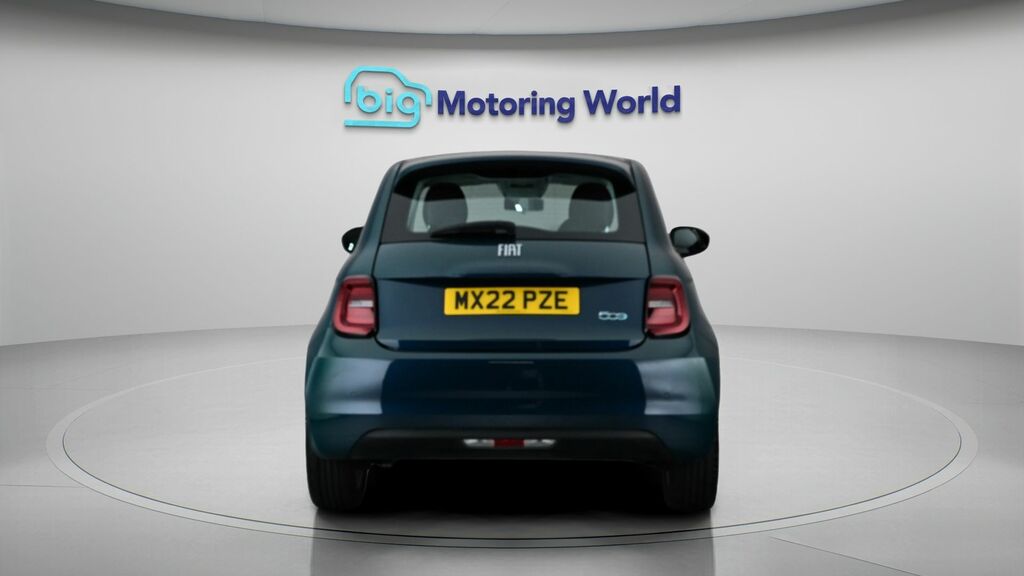 Fiat 500E Icon Green #6
