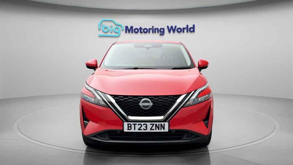Nissan Qashqai Acenta Premium BT23ZNN Red #2