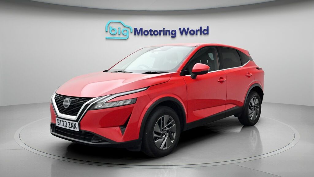 Nissan Qashqai Acenta Premium BT23ZNN Red #3