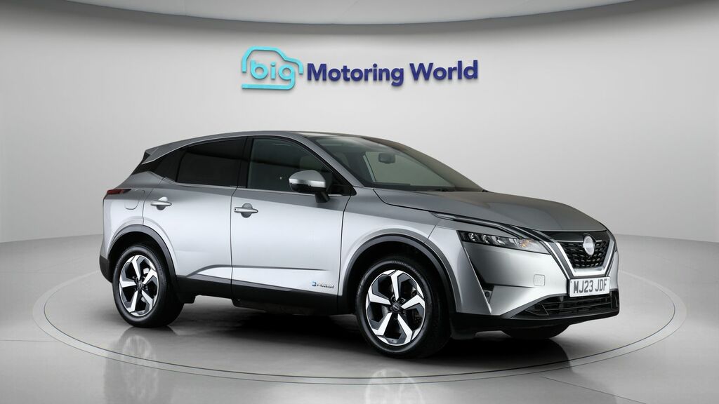 Nissan Qashqai N-connecta MJ23JDF Silver