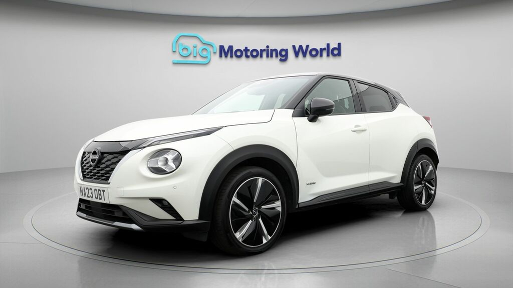 Nissan Juke Tekna NA23OBT White #3
