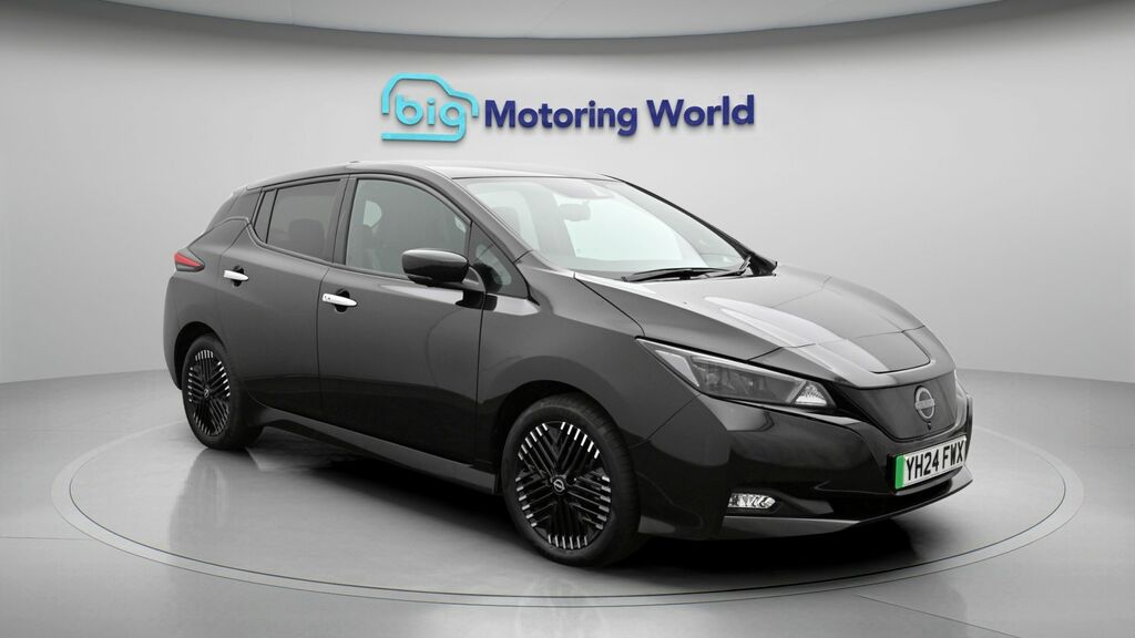 Nissan Leaf Tekna Black