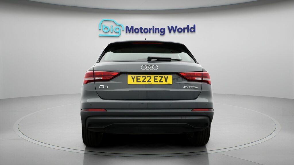 Audi Q3 Technik Grey #6