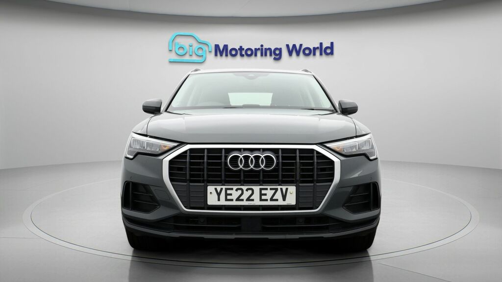Audi Q3 Technik Grey #2