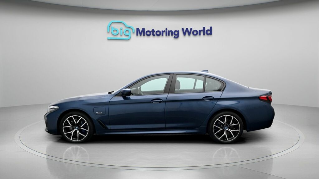 BMW 5 Series M Sport YV21BVJ Blue #4