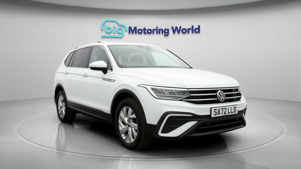 Volkswagen Tiguan Allspace Life White
