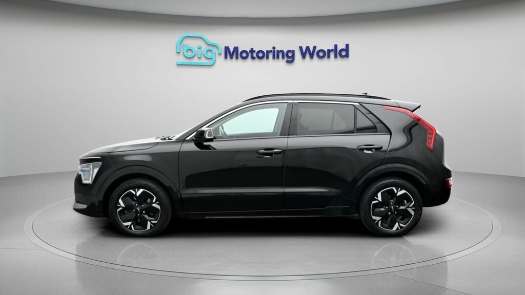Kia Niro 3 MM72UGL Black #4