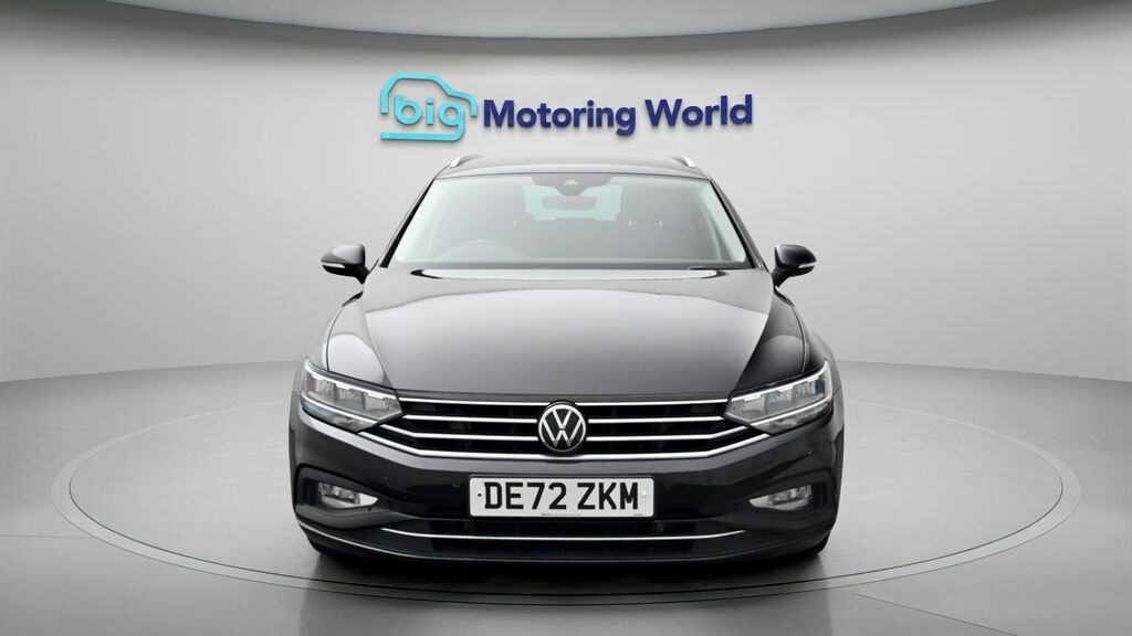 Volkswagen Passat Sel DE72ZKM Black #2