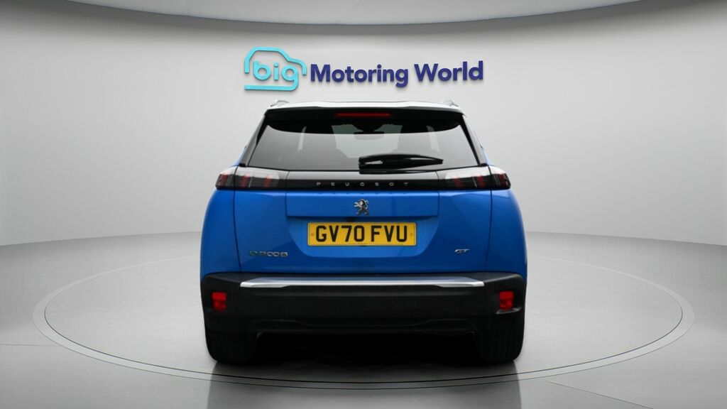 Peugeot e-2008 Gt Blue #6