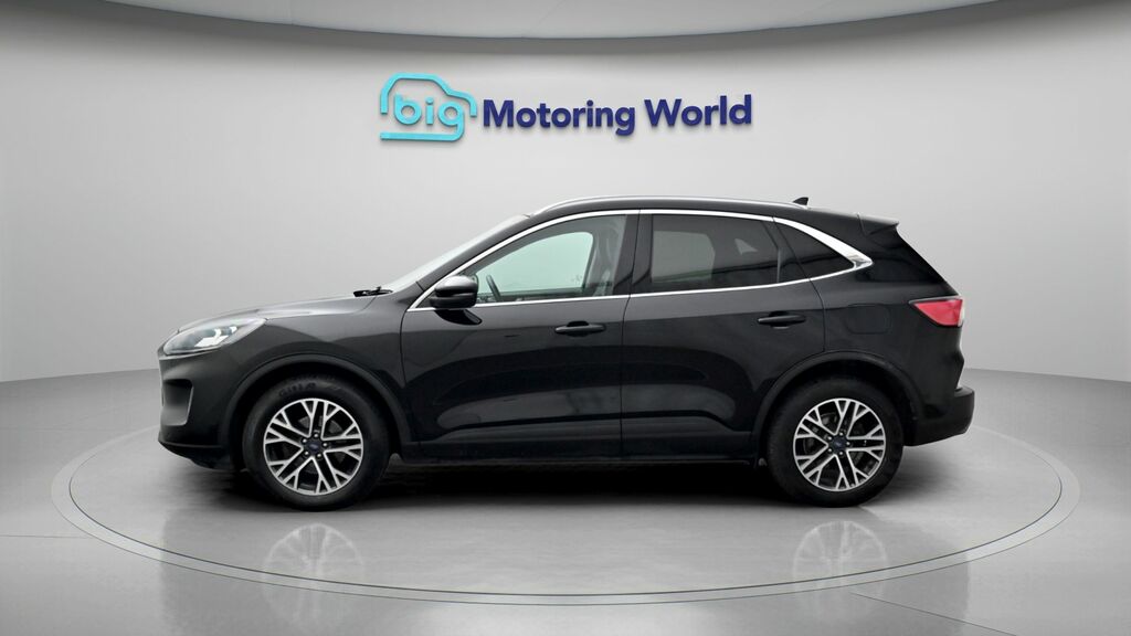 Ford Kuga Titanium Black #4