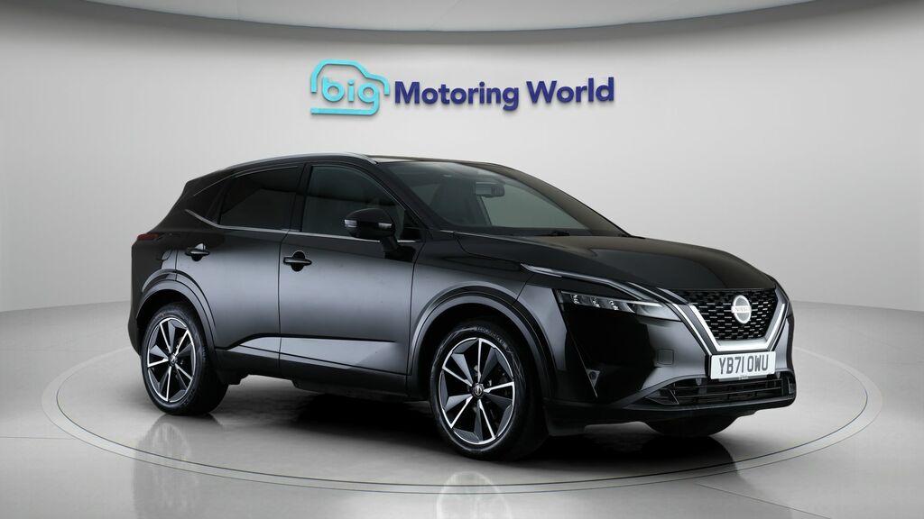Nissan Qashqai Tekna Black
