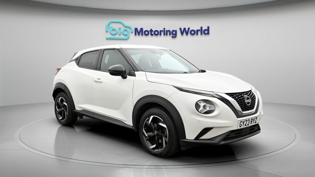 Nissan Juke N-connecta White